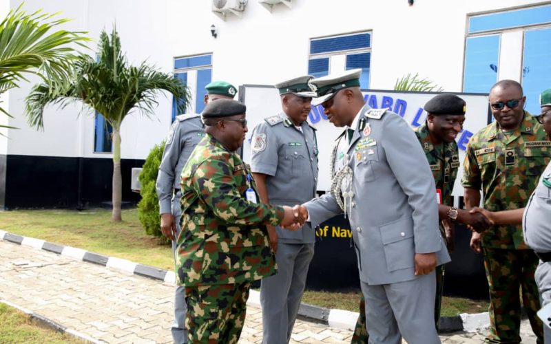 Customs, Navy Collaborate to Explore Deeper Areas of Cooperation